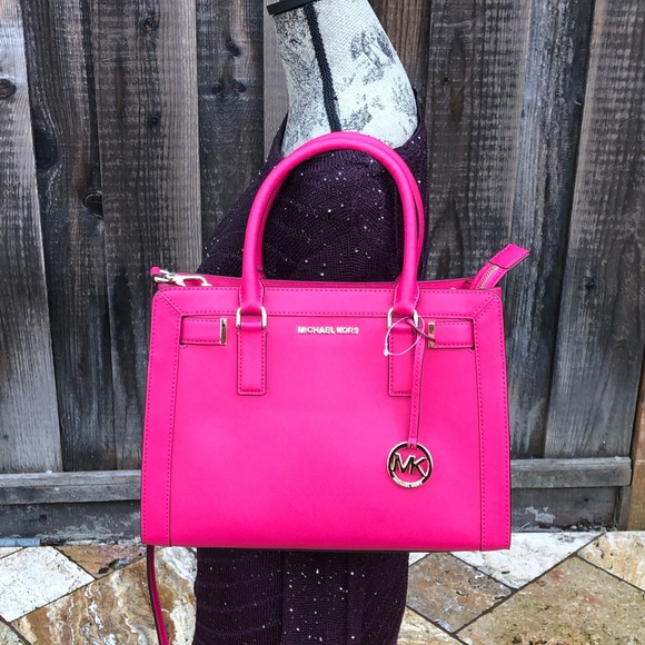 NWT Michael Kors md Dillon ultra pink handbag - Picture 5 of 8